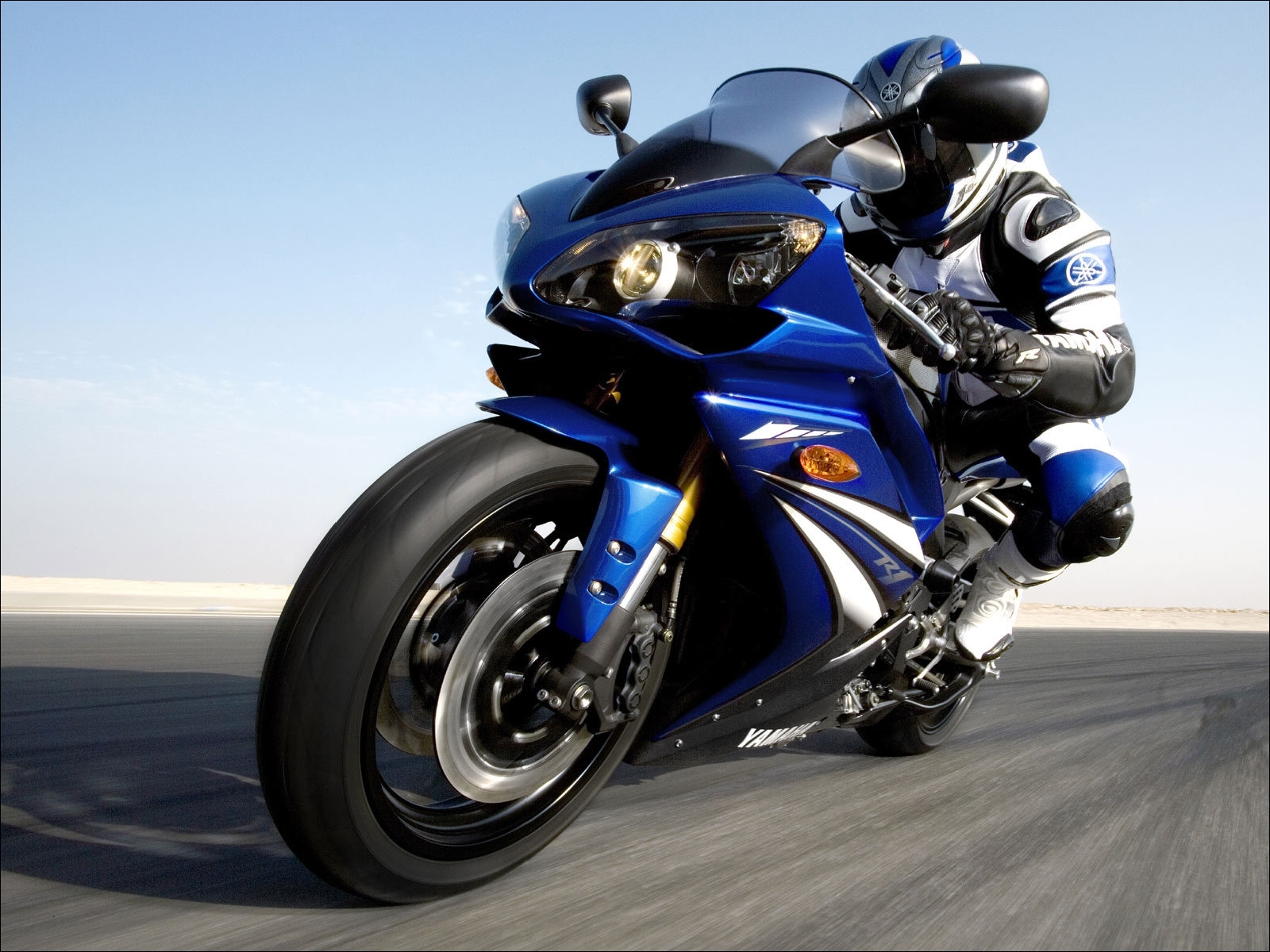 Fondos de Pantalla Yamaha Motocicleta descargar imagenes