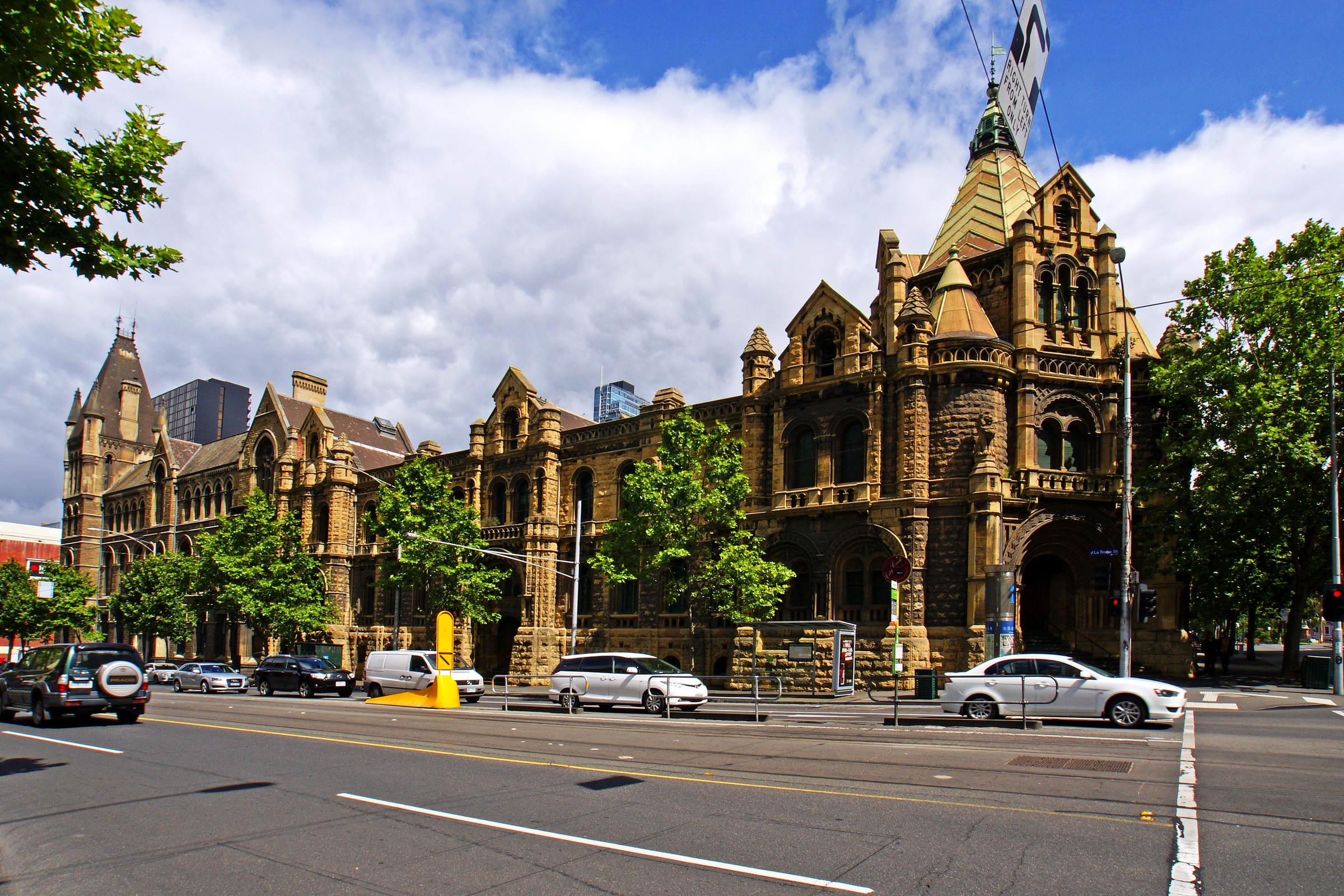 Фастом город. Архитектура Сидней Мельбурн. Мельбурн Викторианская архитектура. Австралия город Мельбурн улицы.