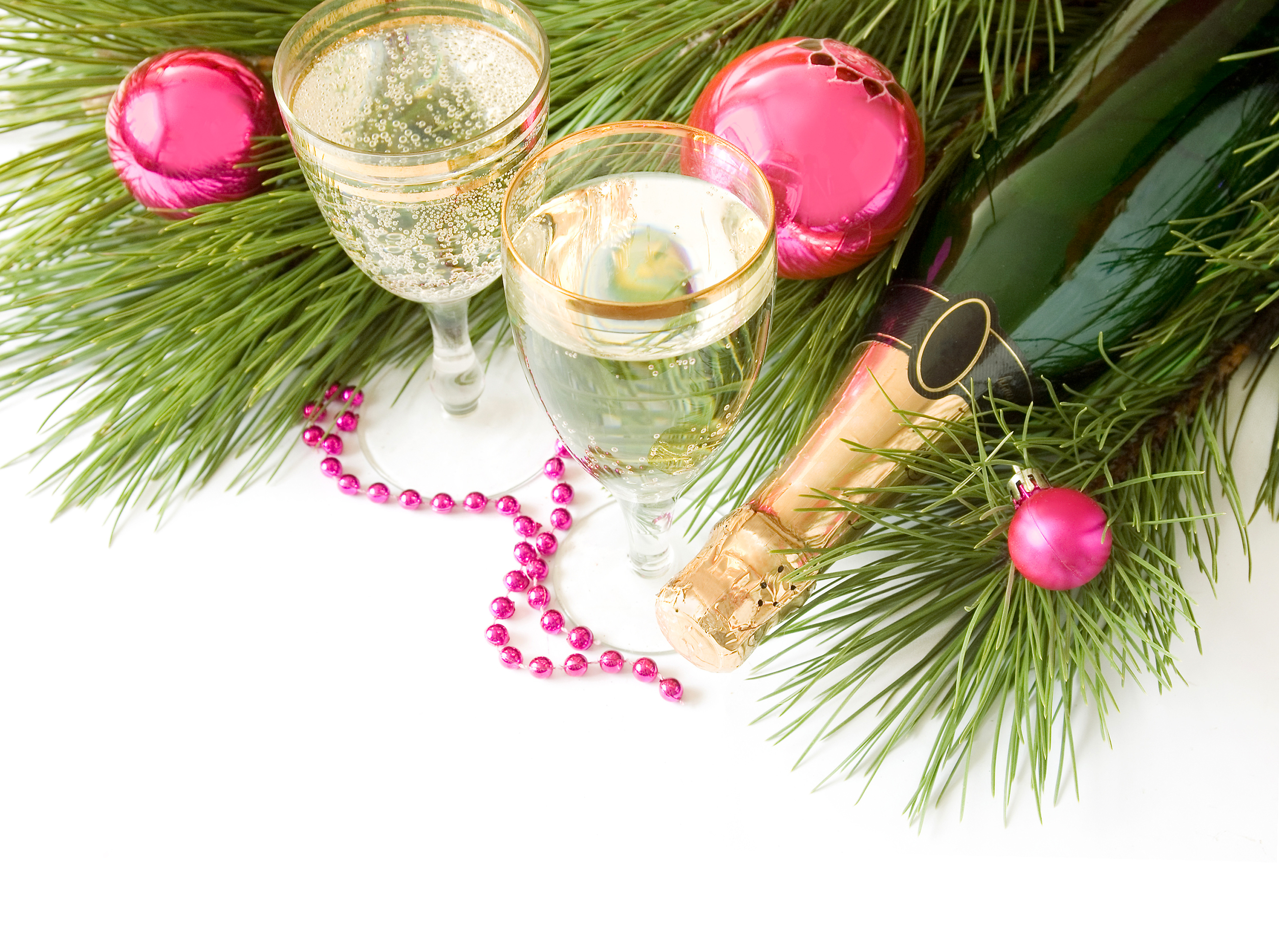 Papeis de parede 5026x3740 Feriados Ano-Novo Champanhe Bolas Galho Árvore de  Natal Copo de vinho baixar imagens
