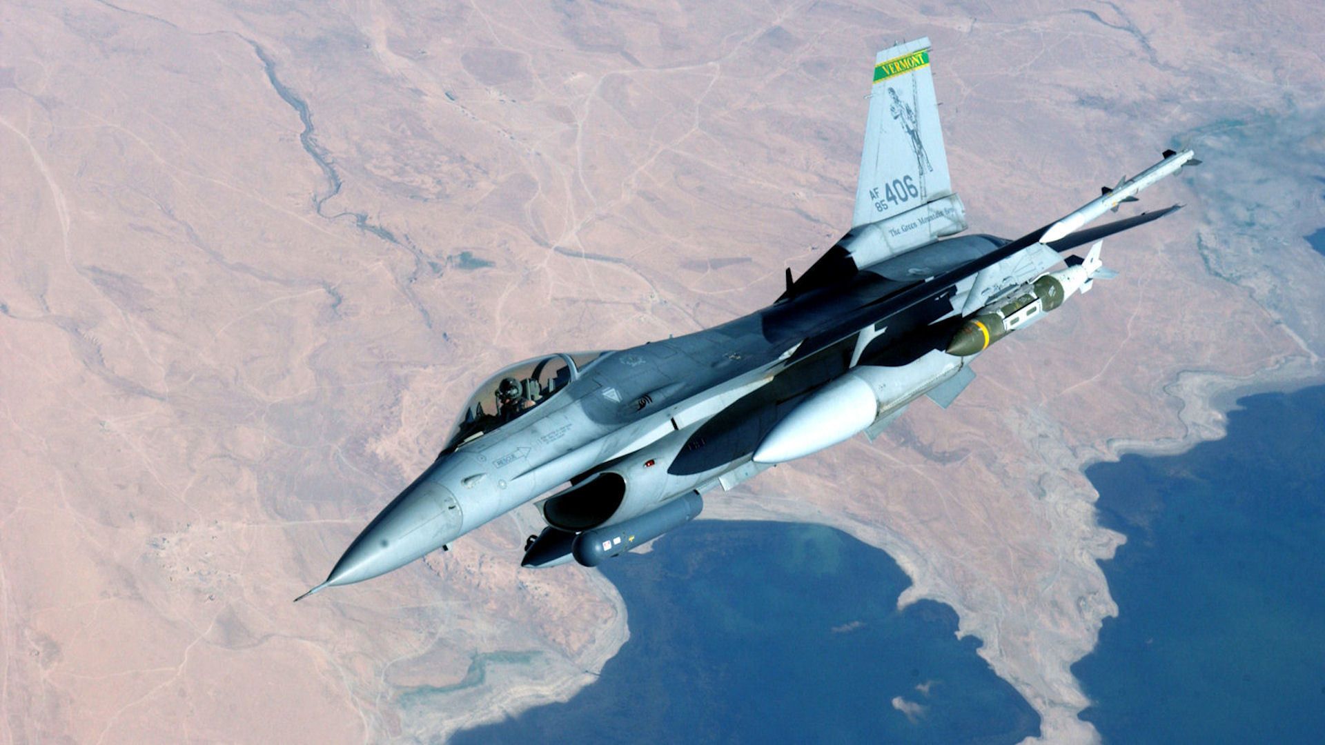 壁紙 飛行機 戦闘機 F 16 ファイティング ファルコン 航空 ダウンロード 写真