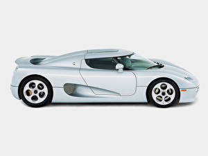 Fonds d'écran Koenigsegg Latéralement Fond blanc automobile