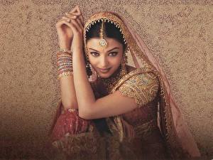 Картинки Индийские Aishwarya Rai Знаменитости