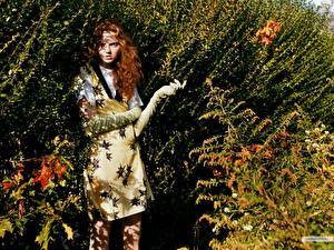 Tapety na pulpit Lily Cole