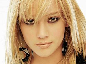 Papel de Parede Desktop Hilary Duff Celebridade