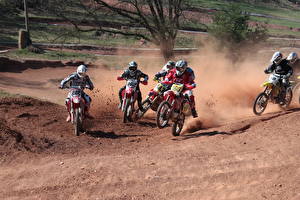 Tapety na pulpit Motocross Motocykle Sport