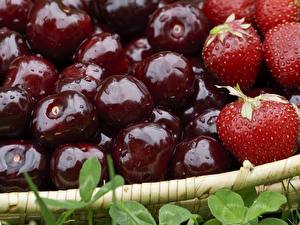 Fondos de escritorio Frutas Cereza Fresas Alimentos