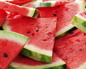 Fotos Obst Wassermelonen Stücke Lebensmittel