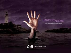 Bureaubladachtergronden Harper's Island Hand Films