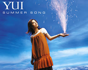 Sfondi desktop Yui (cantante)