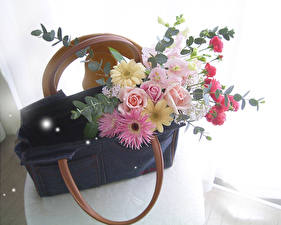 Hintergrundbilder Sträuße Handtasche Blüte