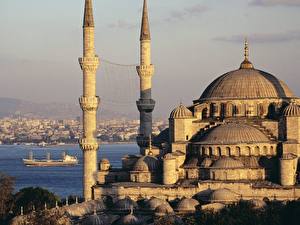 Bureaubladachtergronden Beroemde gebouwen Turkije een stad