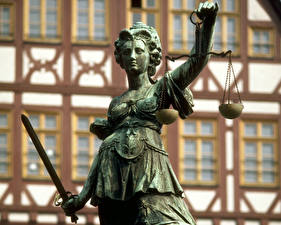 Tapety na pulpit Rzeźbiarstwo Niemcy Frankfurt nad Menem  Miasta