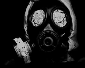 Pictures Gas mask