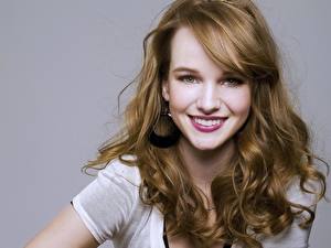 Bilder Kay Panabaker