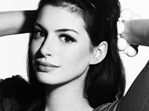 Bureaubladachtergronden Anne Hathaway