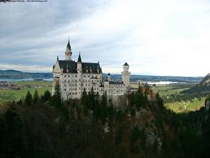 Desktop hintergrundbilder Schloss Neuschwanstein Städte