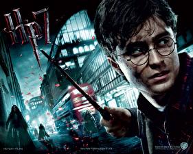 Papel de Parede Desktop Harry Potter Harry Potter e os Talismãs da Morte Daniel Radcliffe