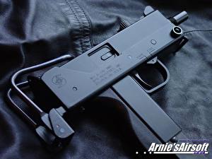 Photo Assault rifle Submachine gun SMG Ingram MAC10