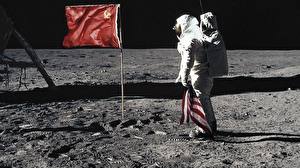 Papel de Parede Desktop Cosmonauta Bandeira URSS Lua engraçados