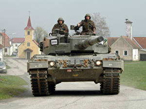 Bilder Panzer Leopard 2 Leopard 2A4