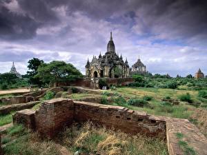 Bureaubladachtergronden Beroemde gebouwen Bagan Myanmar Steden