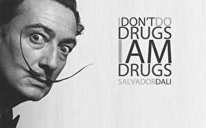 Fonds d'écran Salvador Dali Célébrités