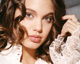 Sfondi desktop Angelina Jolie  Celebrità