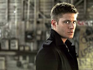 Sfondi desktop Supernatural (serie televisiva) Jensen Ackles