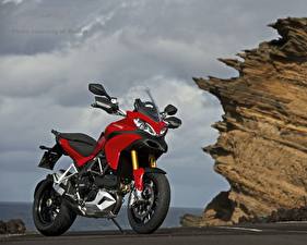 Fonds d'écran Ducati moto