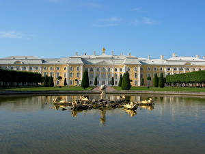 Фотография Известные строения Большой дворец (Петергоф)
