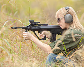 Fonds d'écran Lunettes Filles Armée