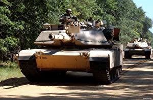 Bureaubladachtergronden Tank M1 Abrams Amerikaans Militair