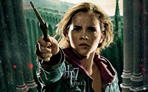 Tapety na pulpit Harry Potter (film) Harry Potter i Insygnia Śmierci Emma Watson Filmy