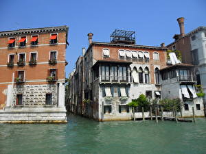Bureaubladachtergronden Italië Venetië (stad) een stad