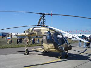 Bureaubladachtergronden Helikopters KA 226