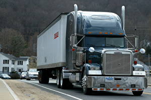 Bakgrundsbilder på skrivbordet Lastbil Freightliner Trucks bil