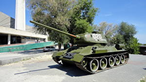 Sfondi desktop Carri armati T-34 T-34/85