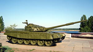 Bureaubladachtergronden Tanks T-72 Militair