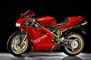 Tapety na pulpit Ducati