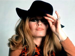 Bakgrundsbilder på skrivbordet Brigitte Bardot