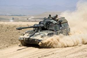 Pictures Self-propelled gun Army