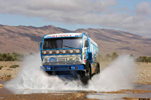 Hintergrundbilder Lastkraftwagen KAMAZ auto