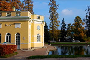 Bakgrundsbilder på skrivbordet Sankt Petersburg Pushkin (Tsarskoye selo). The Upper Bath pavilion
