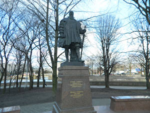 Bureaubladachtergronden Monument Kaliningrad