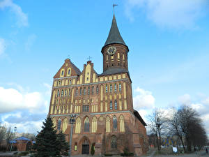 Bureaubladachtergronden Beroemde gebouwen Kaliningrad