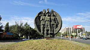 Bureaubladachtergronden Monument Volgograd  een stad