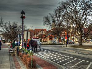 Images USA Roads Michigan Frankenmuth MI Street lights HDR Cities