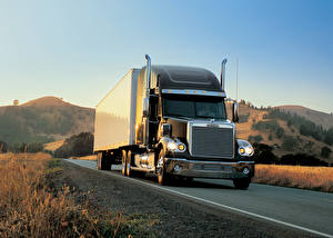 Bakgrundsbilder på skrivbordet Lastbilar Freightliner Trucks Bilar