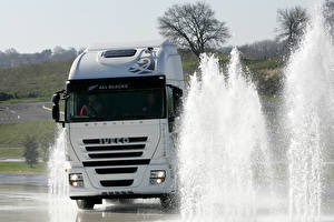 Wallpapers Trucks IVECO Cars