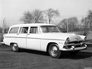 Bureaubladachtergronden Plymouth Belvedere Suburban Wagon 1955